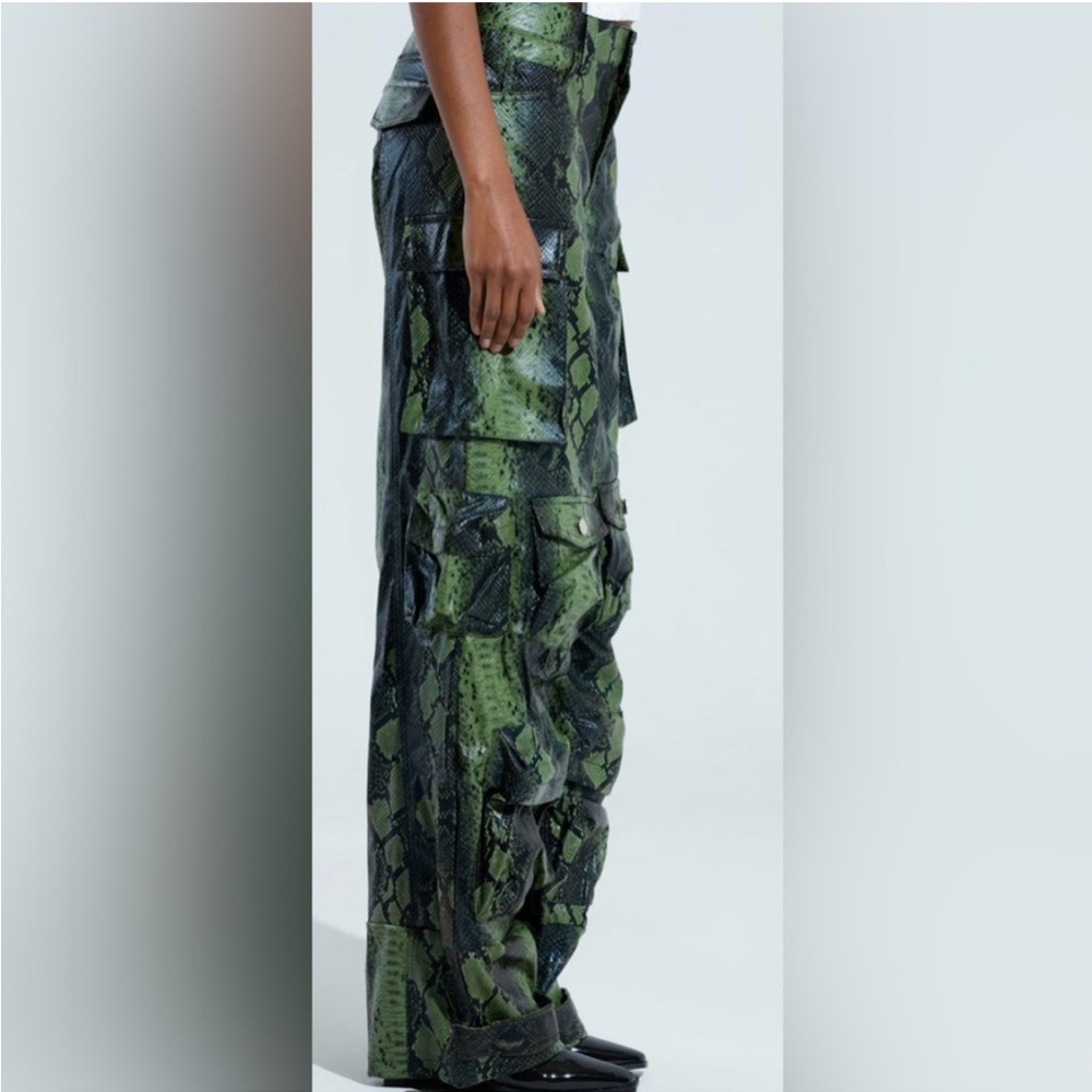AKIRA Green and Black Snakeskin Wide Leg Faux Leather Pants - Picture 3 of 4